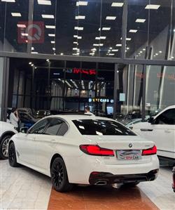 بی ئێم دەبڵیو سیریەس 5